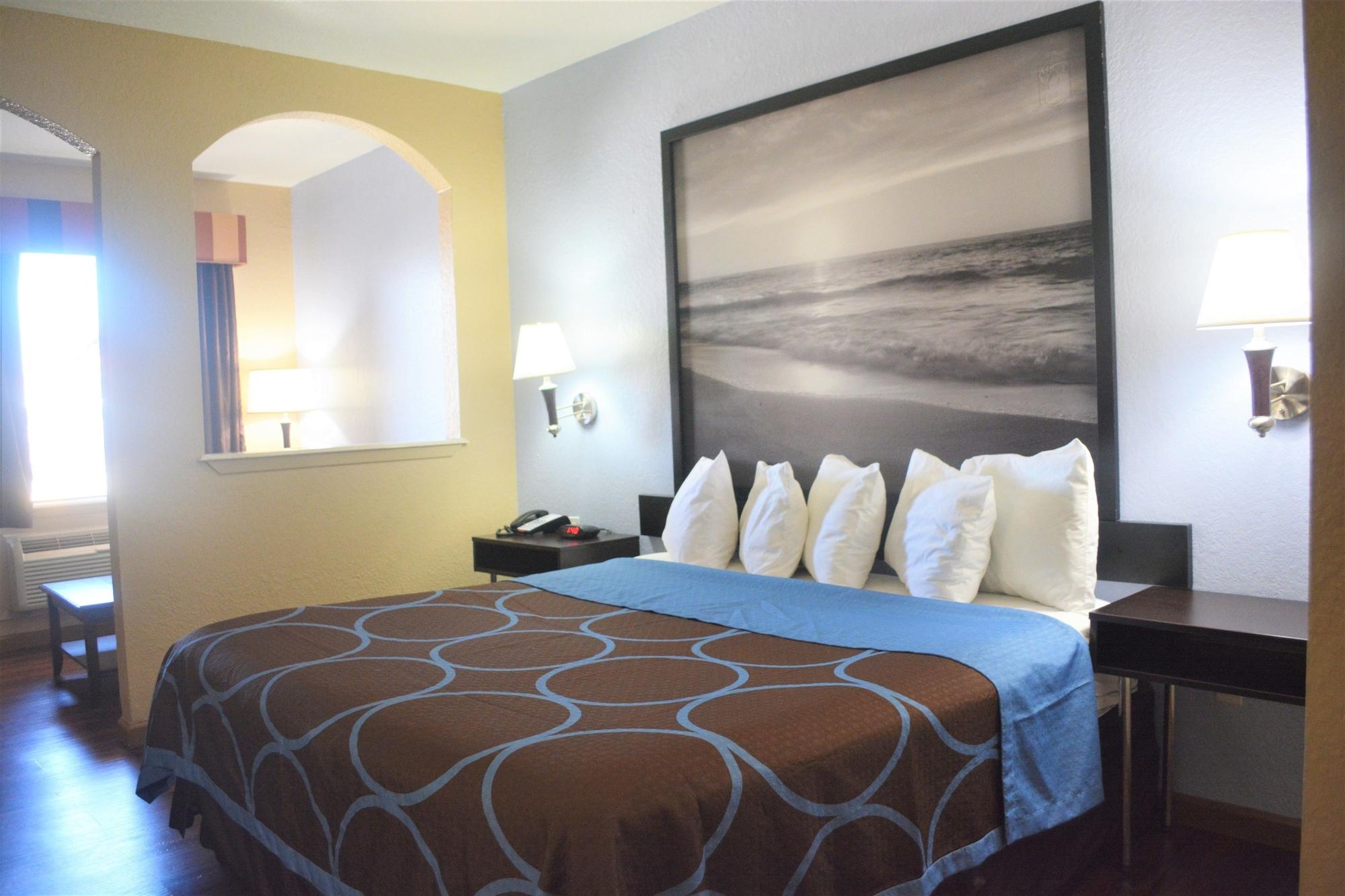 Super 8 By Wyndham Galveston Hotel Eksteriør billede