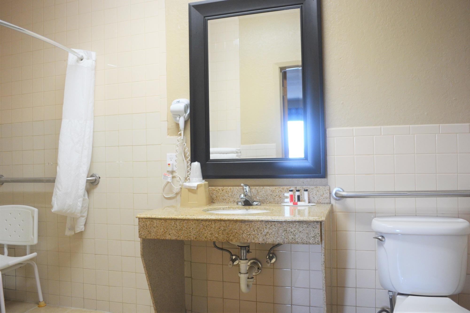 Super 8 By Wyndham Galveston Hotel Eksteriør billede